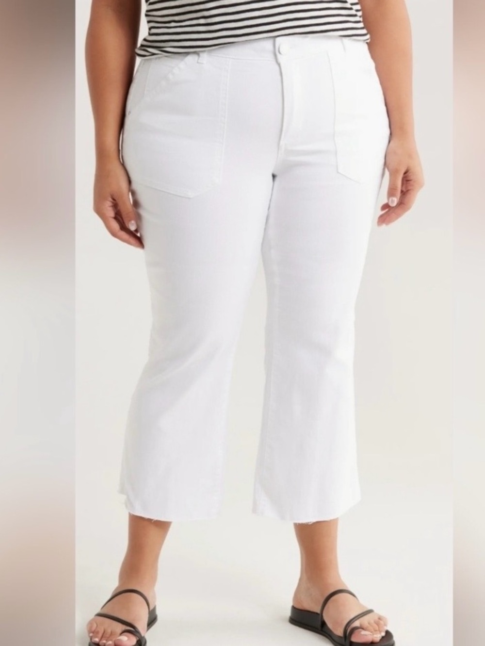 Democracy White Cropped Jeans with Front Patch Pockets